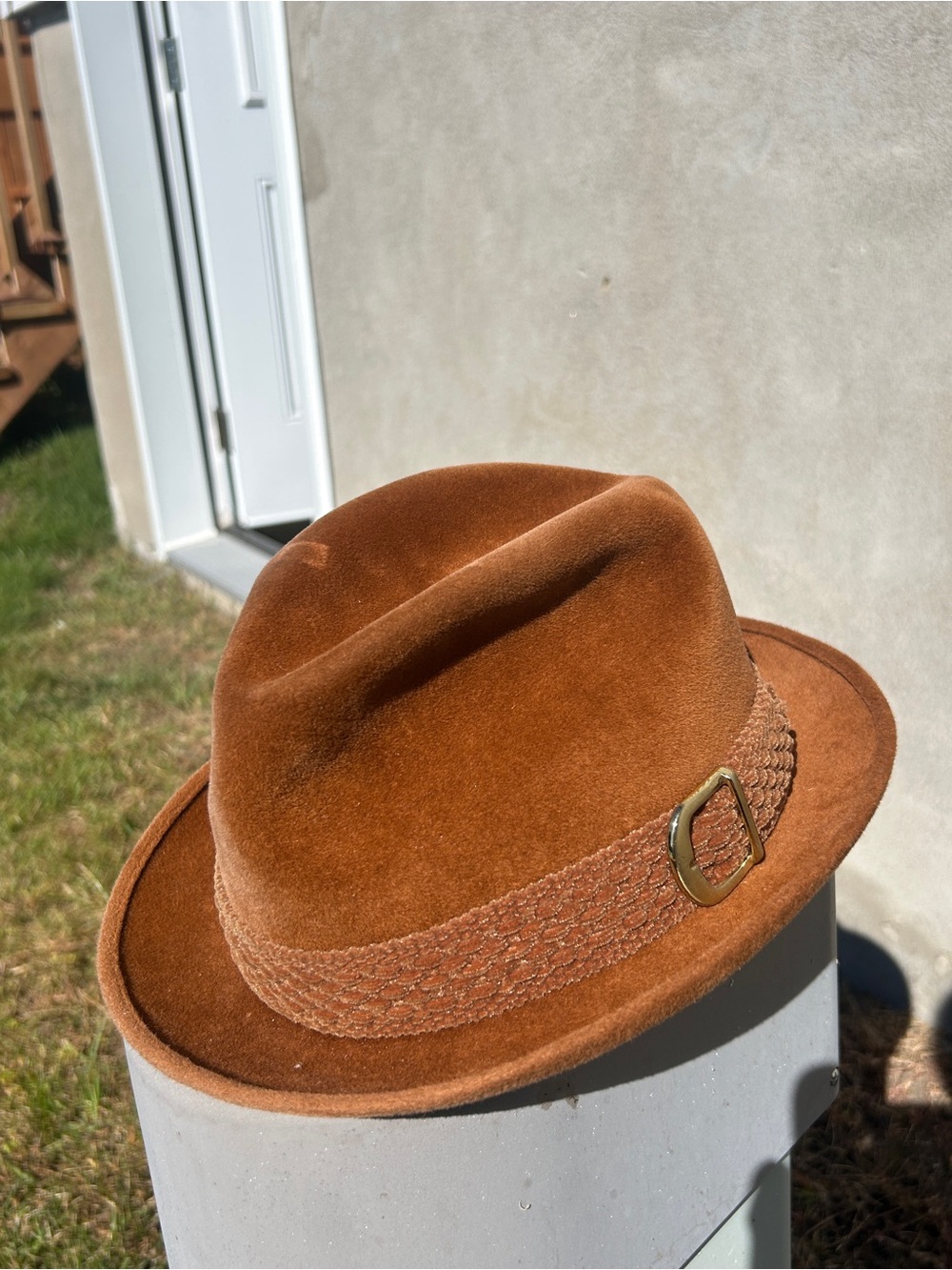 Vintage Canadian Velour Brown Felt Fedora Hat with Braided Band Size 7